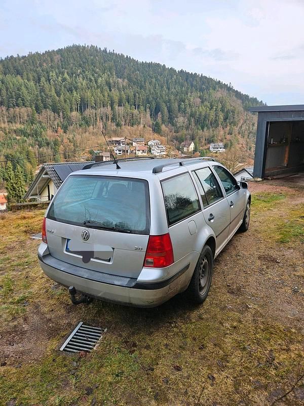 Gebraucht VW Golf IV 115 PS (84 kW) 2003 Silber Kombi