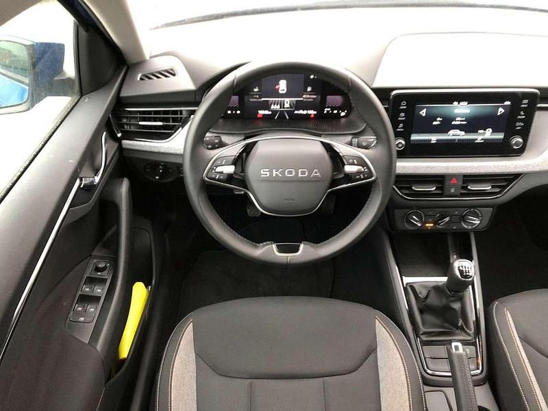 Gebraucht Skoda Scala Selection 116 PS (85 kW) 2024 Blau Kleinwagen
