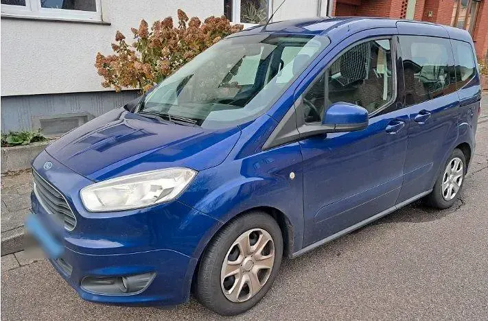Gebraucht Ford Tourneo Courier 101 PS (74 kW) 2016 Blau Van / Kleinbus