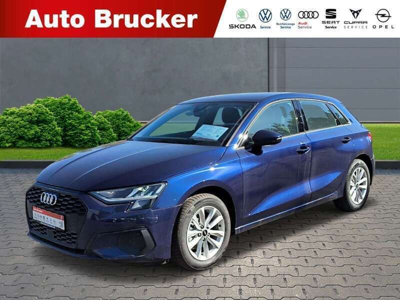 Navarra blau Gebraucht 2023 Audi A3 Sportback Comfort Limousine | 24.870 € (Superpreis) - Bild 1/4