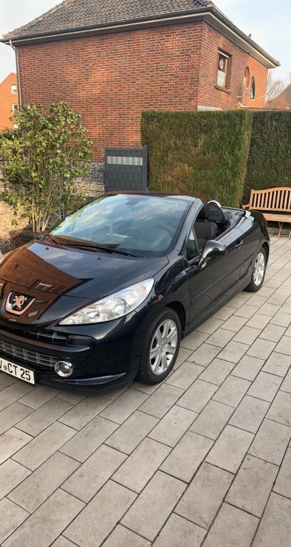 Schwarz Gebraucht 2007 Peugeot 207 CC Filou Cabrio | 4.000 € (Fairer Preis) - Bild 1/4
