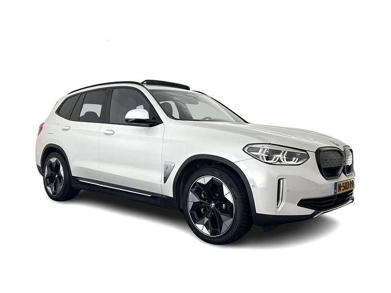 Gebraucht BMW iX3 Executive 210 kW (286 PS) 2021 Weiß SUV