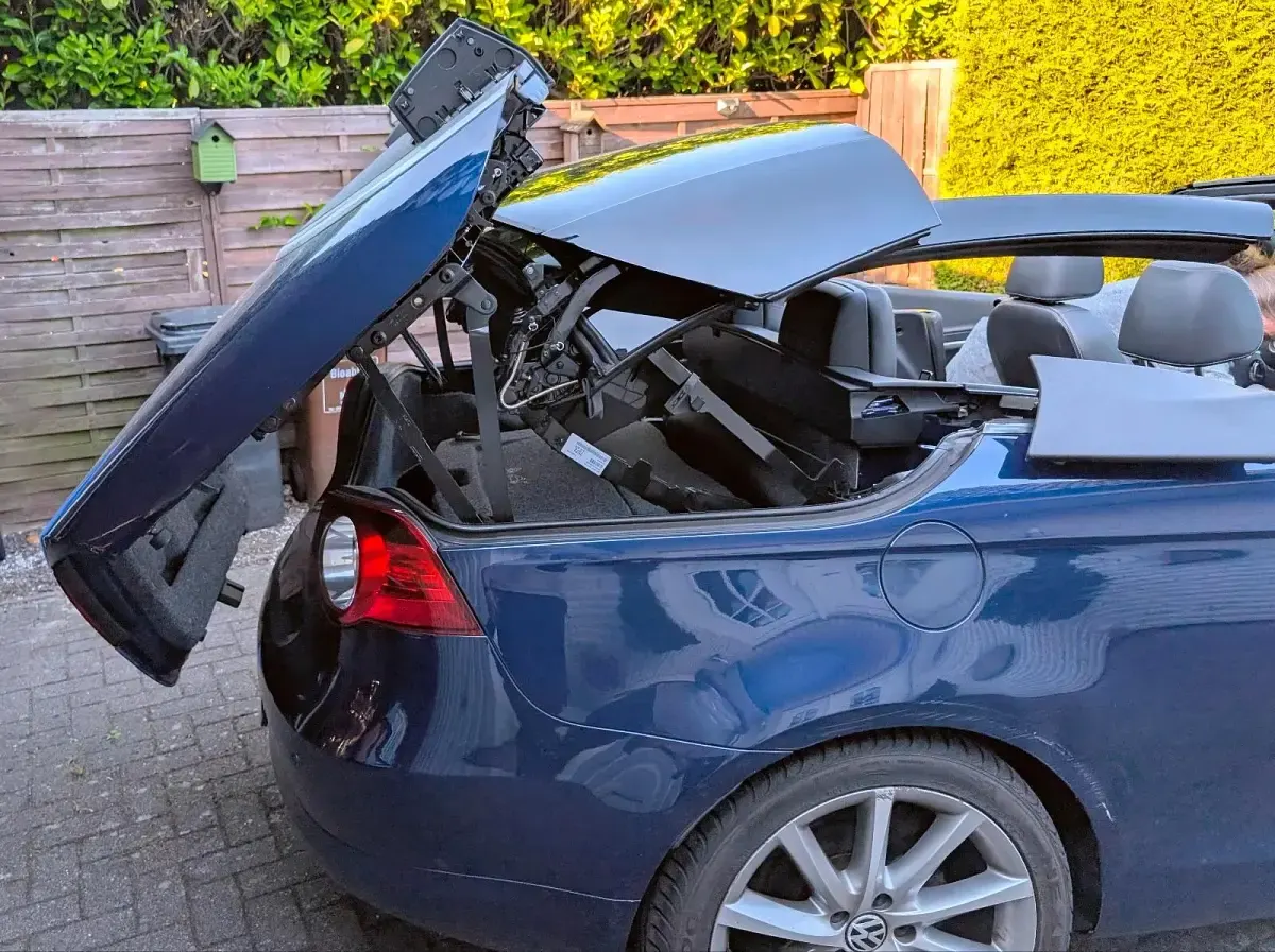 Gebraucht VW Eos GT 122 PS (89 kW) 2011 Blau Cabrio