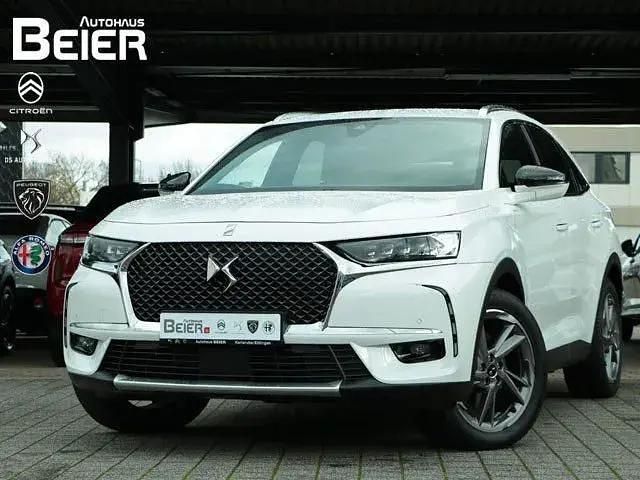 Weiß Gebraucht 2022 DS Automobiles DS7 Crossback Rivoli Plus SUV | 32.980 € (Etwas zu teuer) - Bild 1/4