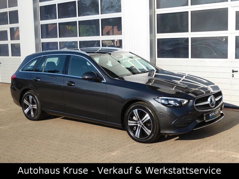 Grau Gebraucht 2024 Mercedes C300e Advanced Limousine | 42.750 € (Fairer Preis) - Bild 1/4