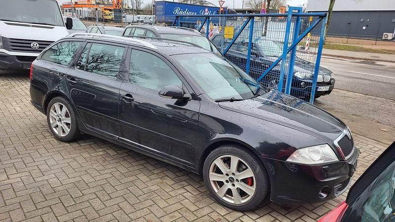 Schwarz Gebraucht 2007 Skoda Octavia RS Kombi | 3.640 € (Fairer Preis) - Bild 1/4