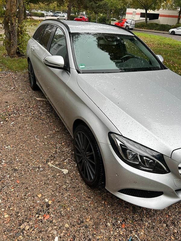 Gebraucht Mercedes C220 170 PS (125 kW) 2016 Silber Kombi
