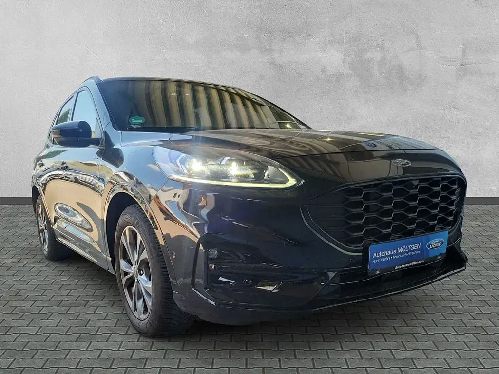 Gebraucht Ford Kuga ST-Line 150 PS (110 kW) 2023 Schwarz SUV