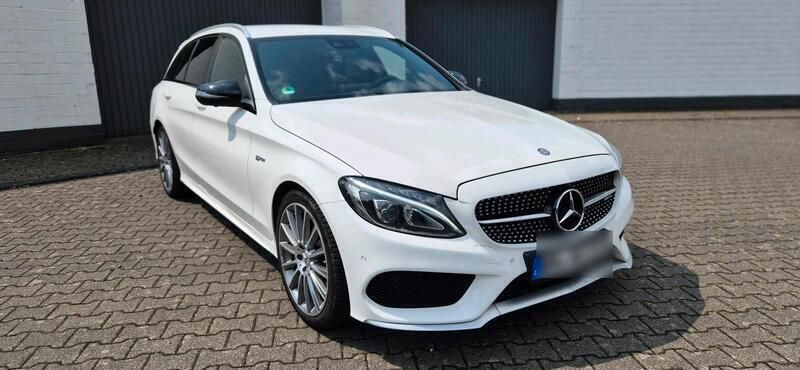 Weiß Gebraucht 2017 Mercedes C43 AMG AMG Kombi | 27.500 € (Guter Preis) - Bild 1/4