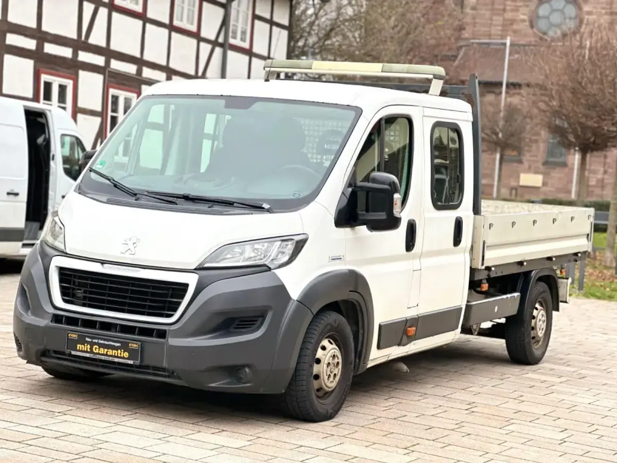 Gebraucht Peugeot Boxer 150 PS (110 kW) 2016 Weiß Van