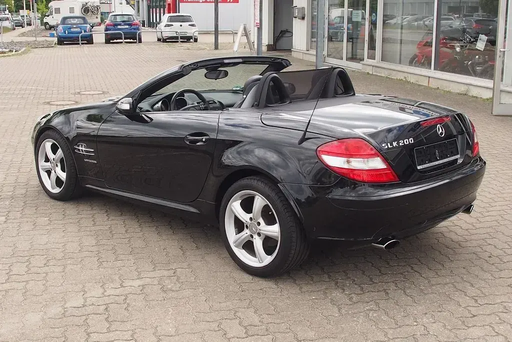 Usata Mercedes SLK200 163 CV (119 kW) 2004 Nero Cabrio