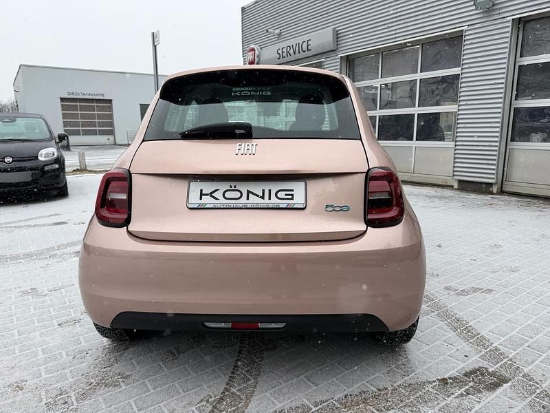 Gebraucht Fiat 500e Icon 86 kW (118 PS) 2023 Gold Limousine
