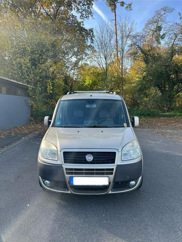 Gold Gebraucht 2008 Fiat Doblò Van / Kleinbus | 3.500 € (Fairer Preis) - Bild 1/4