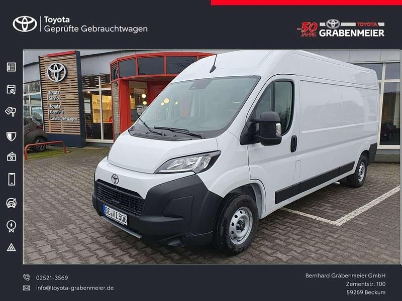Ice white Gebraucht 2024 Toyota Proace Comfort Van / Kleinbus | 36.990 € (Fairer Preis) - Bild 1/4