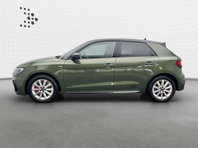 Gebraucht Audi A1 S-Line 207 PS (152 kW) 2025 Distriktgrün metallic Limousine