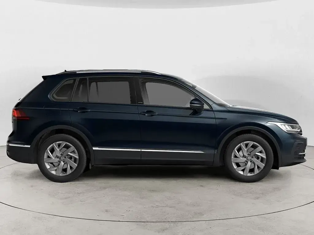 Gebraucht VW Tiguan Active 150 PS (110 kW) 2021 Blau SUV