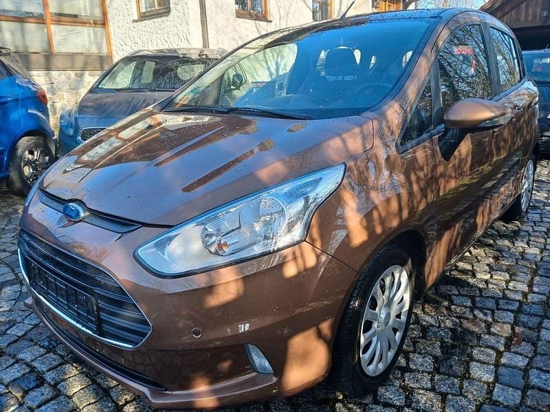 Gebraucht Ford B-MAX SYNC Edition 101 PS (74 kW) 2015 Braun Van / Kleinbus