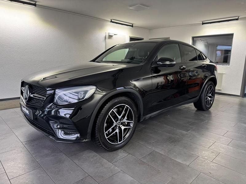Gebraucht Mercedes GLC350 258 PS (189 kW) 2017 Schwarz Coupé