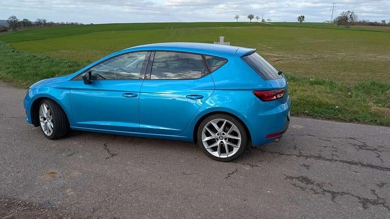 Gebraucht Seat Leon FR 179 PS (131 kW) 2016 Blau Kleinwagen