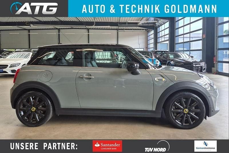 Grau Gebraucht 2020 Mini Cooper SE Kleinwagen | 16.890 € (Fairer Preis) - Bild 1/4