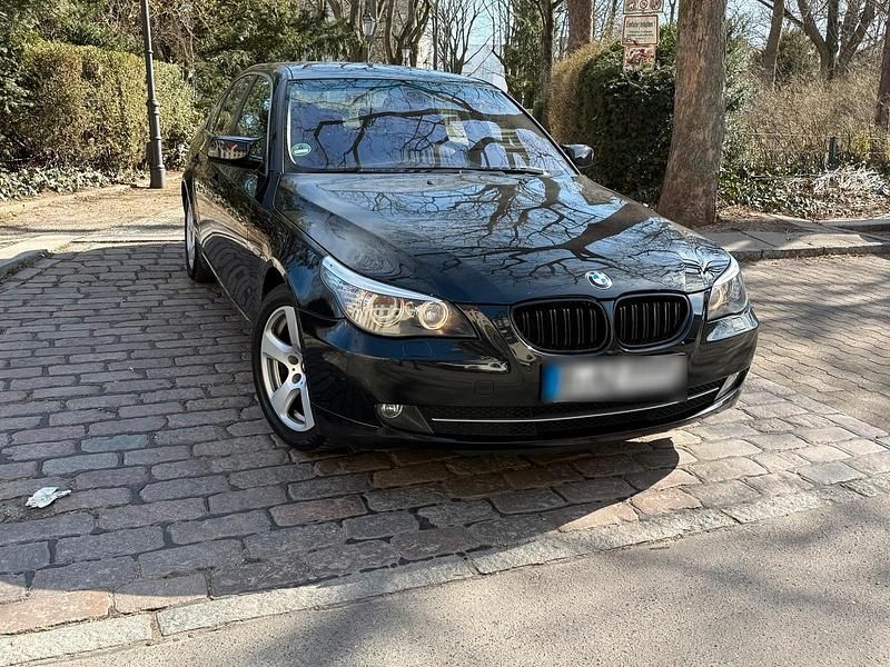 Gebraucht BMW 530 272 PS (200 kW) 2008 Schwarz Limousine