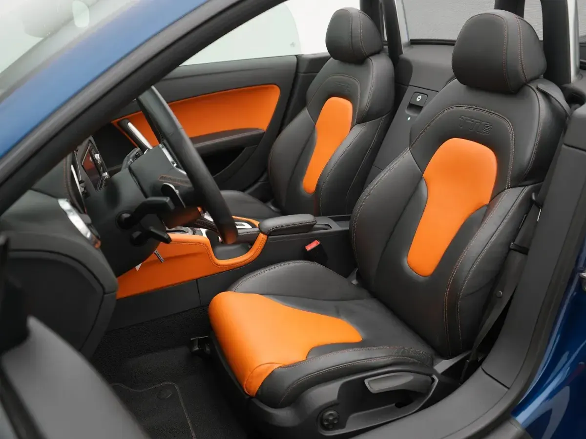 Gebraucht Audi TT Roadster Exclusive 272 PS (200 kW) 2013 Blau Cabrio