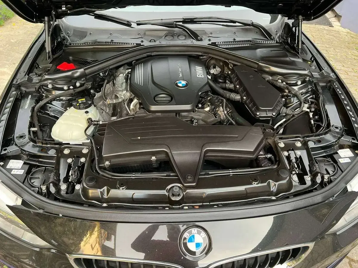 Gebraucht BMW 420 Gran Coupé Sport Line 190 PS (139 kW) 2016 Schwarz Coupé