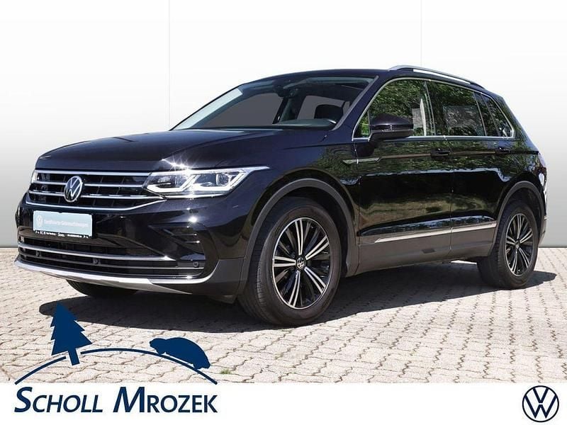 Gebraucht VW Tiguan Elegance 245 PS (180 kW) 2021 Deep black perleffekt (metallic) SUV