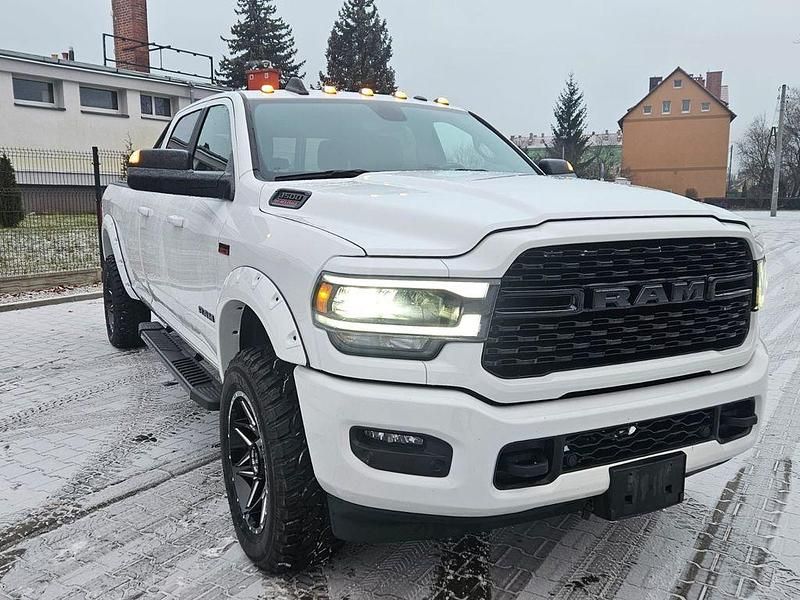 Gebraucht Dodge Ram 420 PS (308 kW) 2022 Weiß Pickup