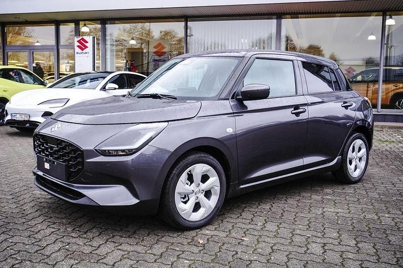 Neu Suzuki Swift Comfort 83 PS (61 kW) 2025 Grau Limousine
