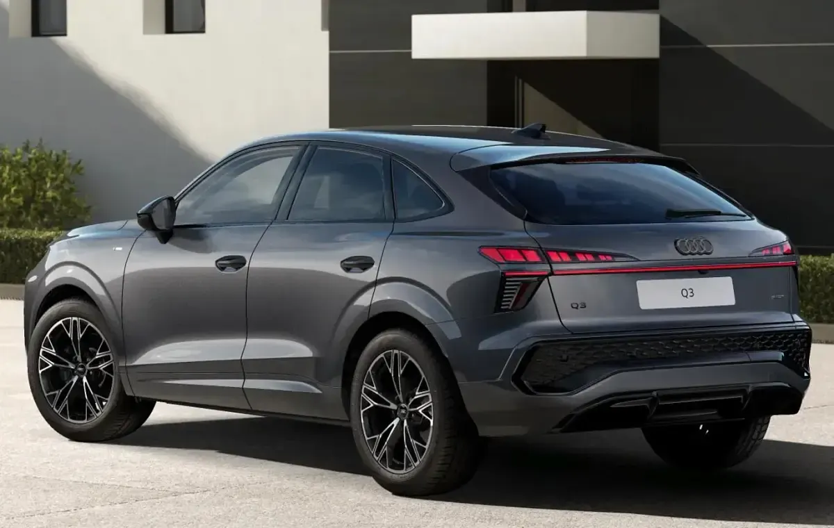 Neu Audi Q3 Sportback Advanced 204 PS (150 kW) 2026 Daytonagrau perleffekt SUV