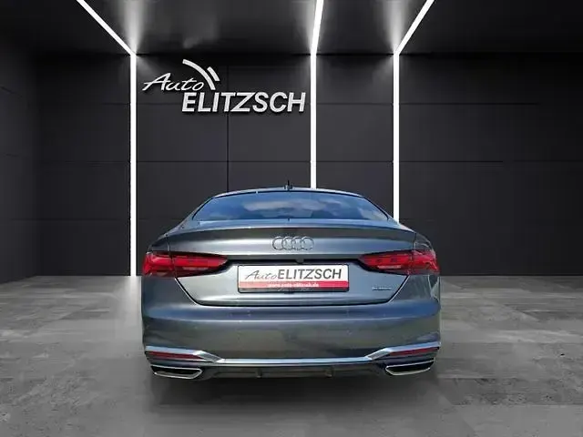 Gebraucht Audi A5 Sportback S-Line 265 PS (194 kW) 2023 Daytonagrau perleffekt Kleinwagen