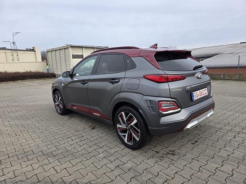 Gebraucht Hyundai Kona Edition 177 PS (130 kW) 2019 Grau SUV