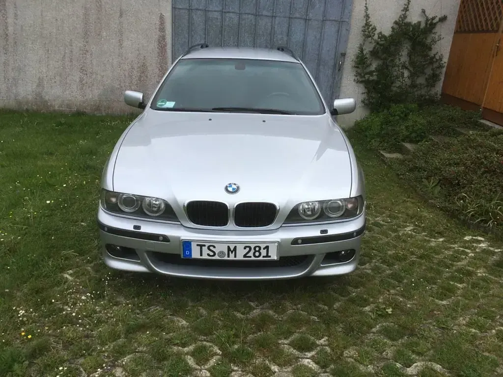 Gebraucht BMW 525 M Sport 192 PS (141 kW) 2002 Silber Kombi