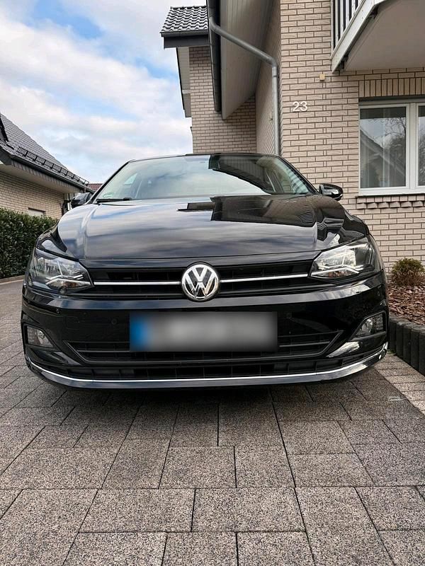 Gebraucht VW Polo Highline 95 PS (69 kW) 2018 Schwarz Kleinwagen