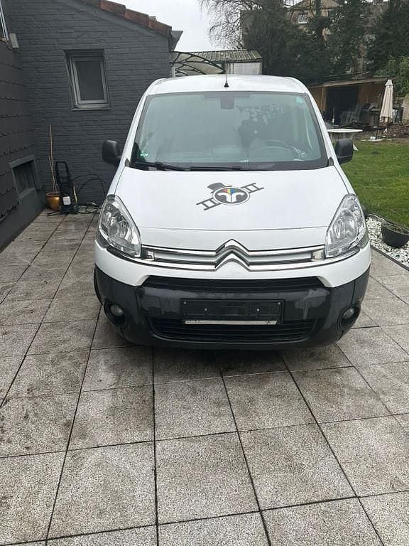 Gebraucht Citroën Berlingo 92 PS (67 kW) 2015 Weiß Van / Kleinbus