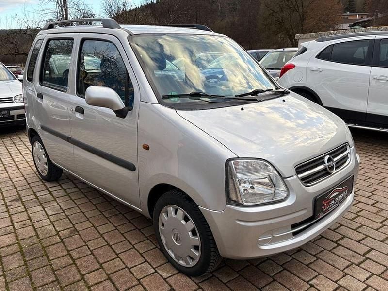 Gebraucht Opel Agila Comfort 75 PS (55 kW) 2003 Silber Van / Kleinbus