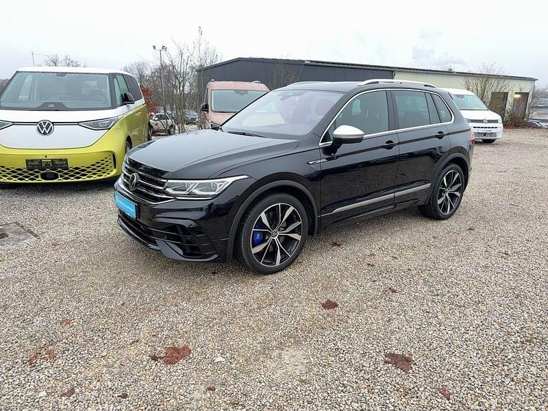 Gebraucht VW Tiguan R 320 PS (235 kW) 2022 Deep black perleffekt SUV