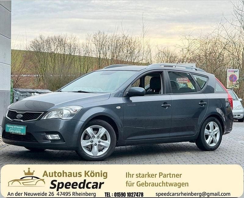 Grau Gebraucht 2012 Kia Ceed Sportswagon Edition 7 Kombi | 7.499 € (Fairer Preis) - Bild 1/3