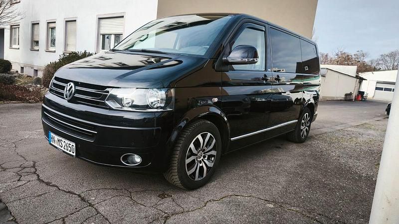 Gebraucht VW Transporter Cup 179 PS (131 kW) 2014 Schwarz Van