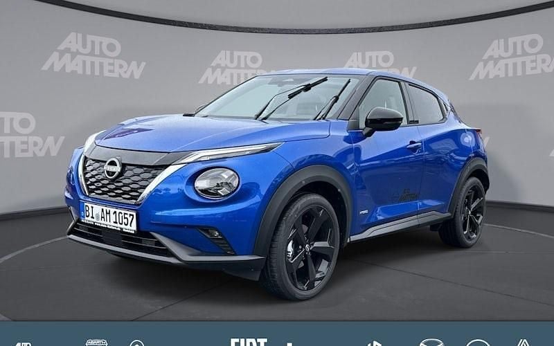 Blau Gebraucht 2024 Nissan Juke Tekna SUV | 24.940 € (Fairer Preis) - Bild 1/4