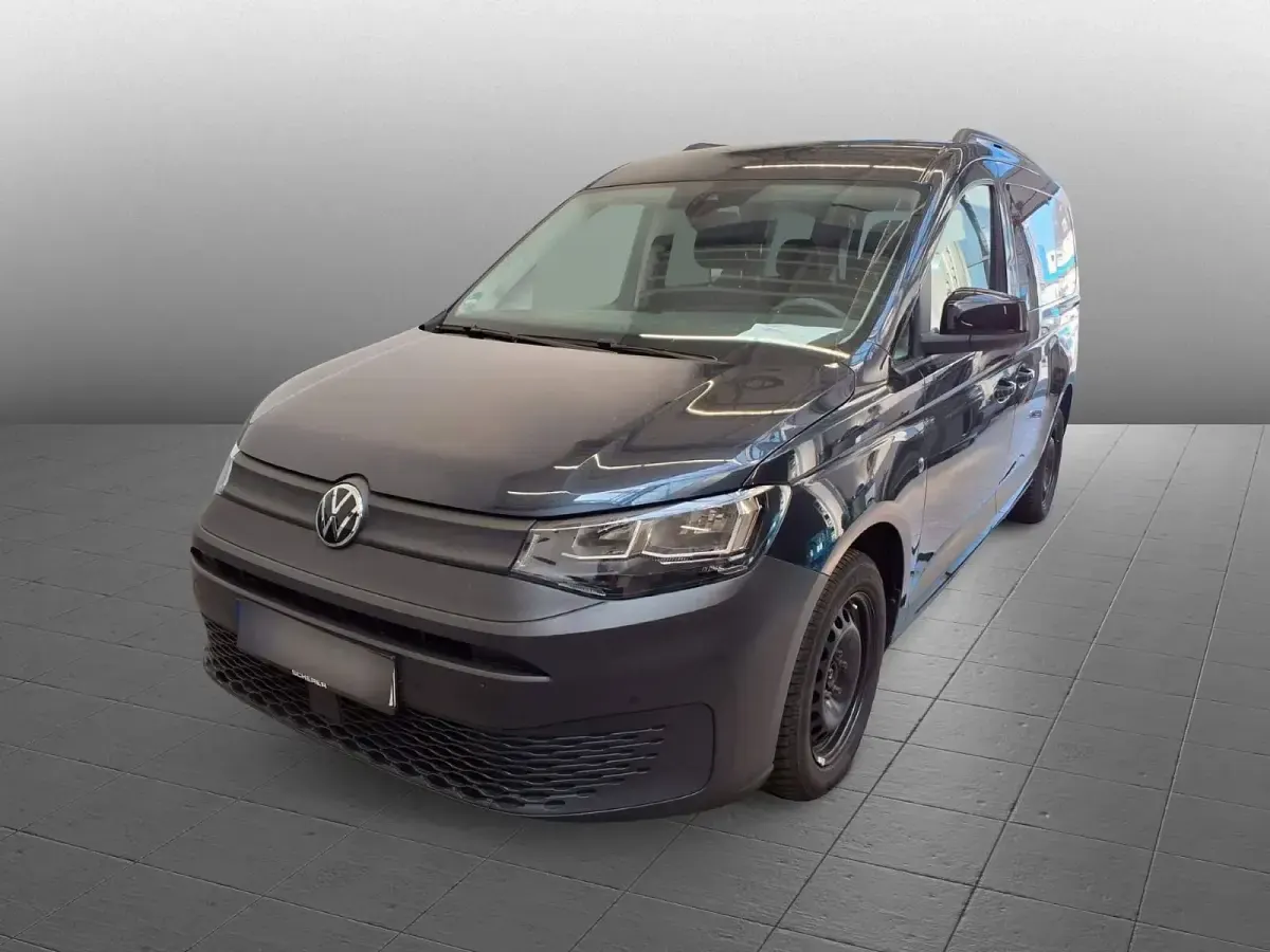 Gebraucht VW Caddy Maxi Basis 114 PS (83 kW) 2023 Starlight blue metallic Van / Kleinbus