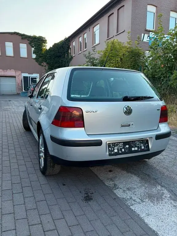 Gebraucht VW Golf III 101 PS (74 kW) 1999 Silber Limousine