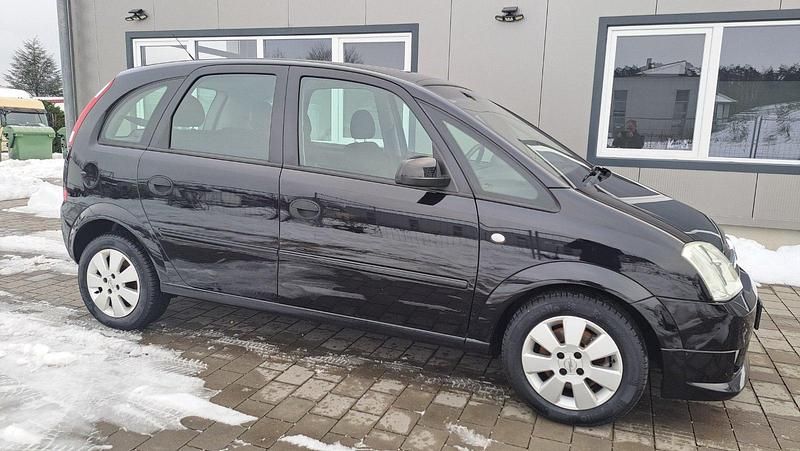 Gebraucht Opel Meriva Cosmo 101 PS (74 kW) 2005 Saphirschwarz mi2 Van / Kleinbus