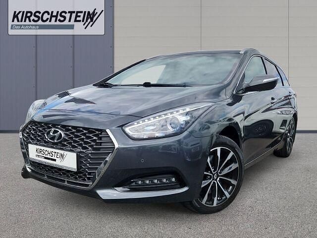 Gruen Gebraucht 2019 Hyundai i40 Space Kombi | 15.990 € (Fairer Preis) - Bild 1/4