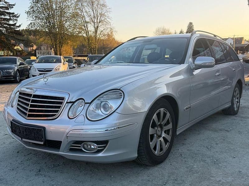 Second-hand Mercedes E320 224 CP (164 kW) 2006 Argintiu Break