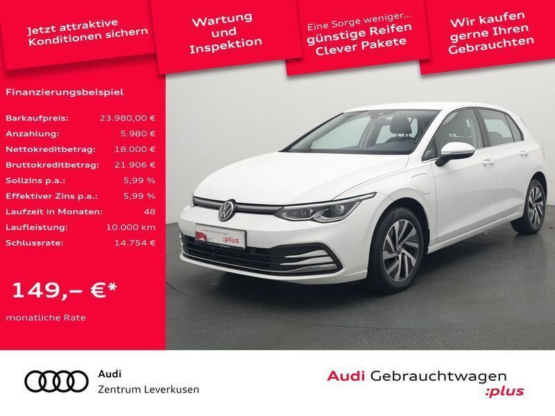 Pure white Gebraucht 2022 VW Golf VIII Style Limousine | 23.980 € (Guter Preis) - Bild 1/4