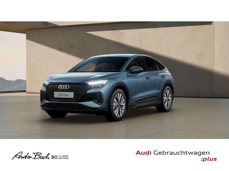 Geysirblau metallic Gebraucht 2025 Audi Q4 e-tron SUV | 41.170 € - Bild 1/4
