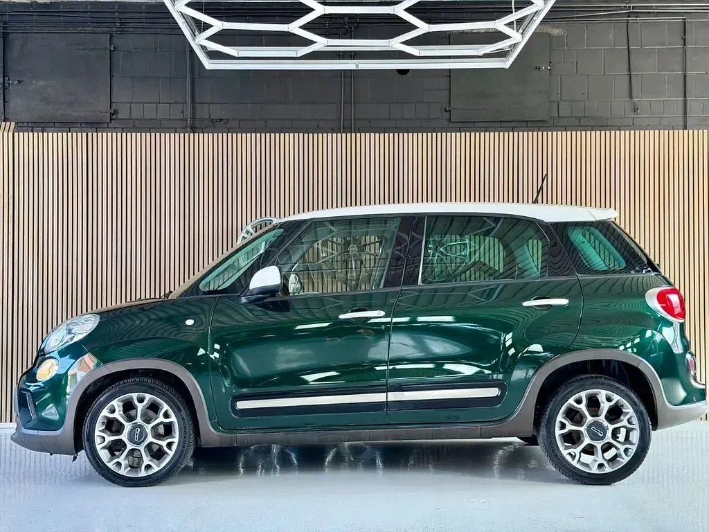 Gebraucht Fiat 500L Trekking 105 PS (77 kW) 2014 Grün Van / Kleinbus
