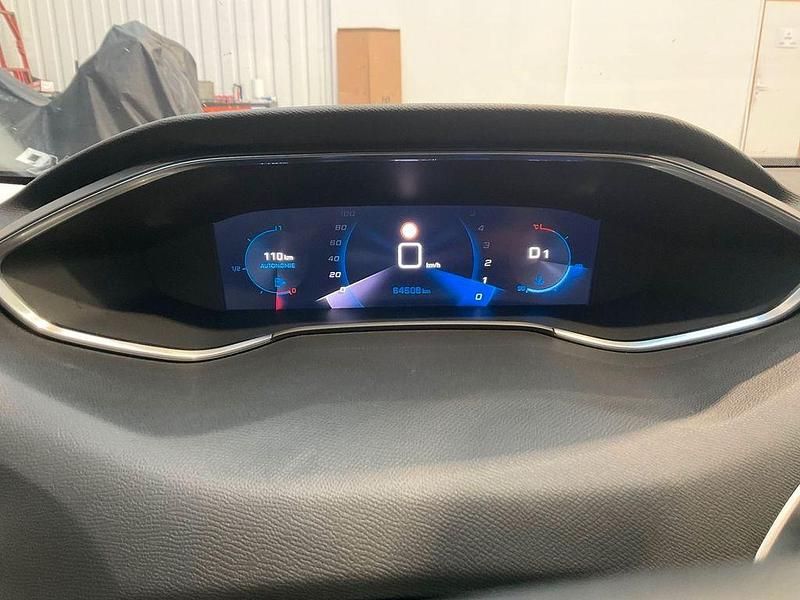 Gebraucht Peugeot 308 Allure 131 PS (96 kW) 2020 Grau Limousine